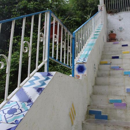 Maya Guest House Виетри Экстерьер фото
